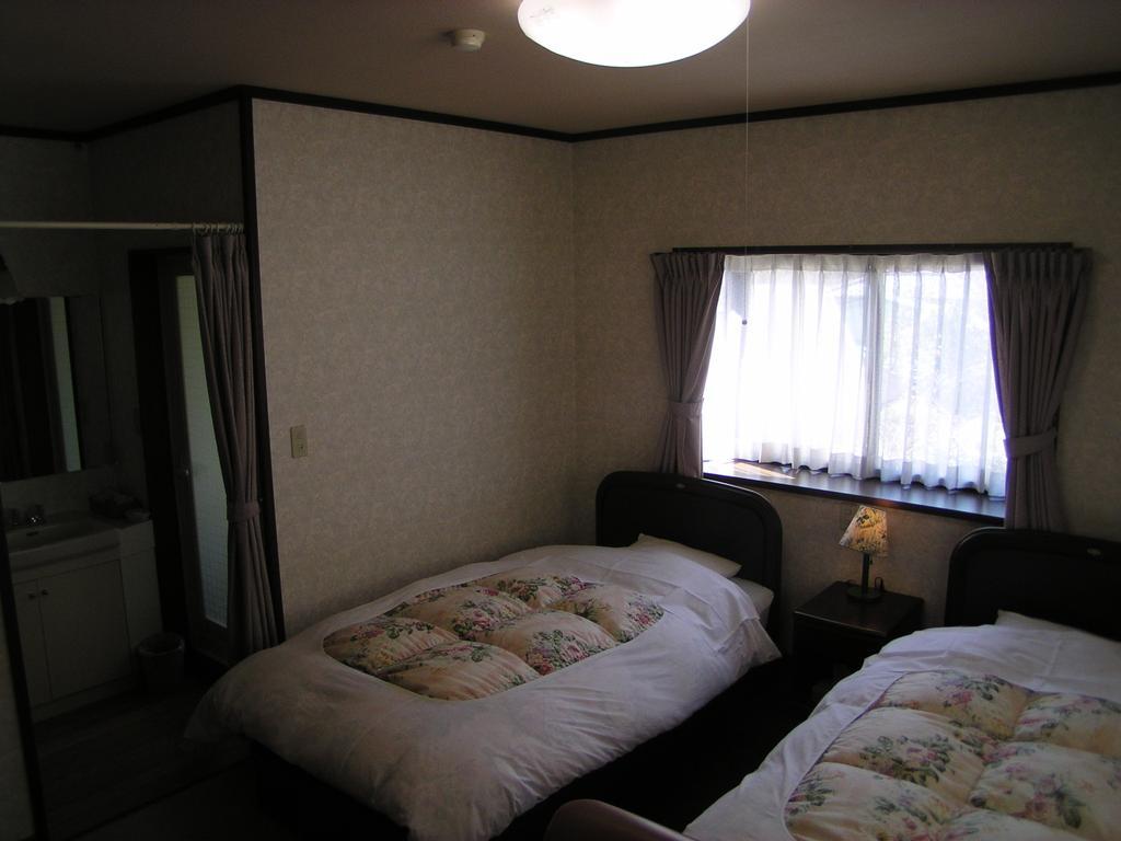 Irorino Yado Sankichi Hotel Изу Екстериор снимка